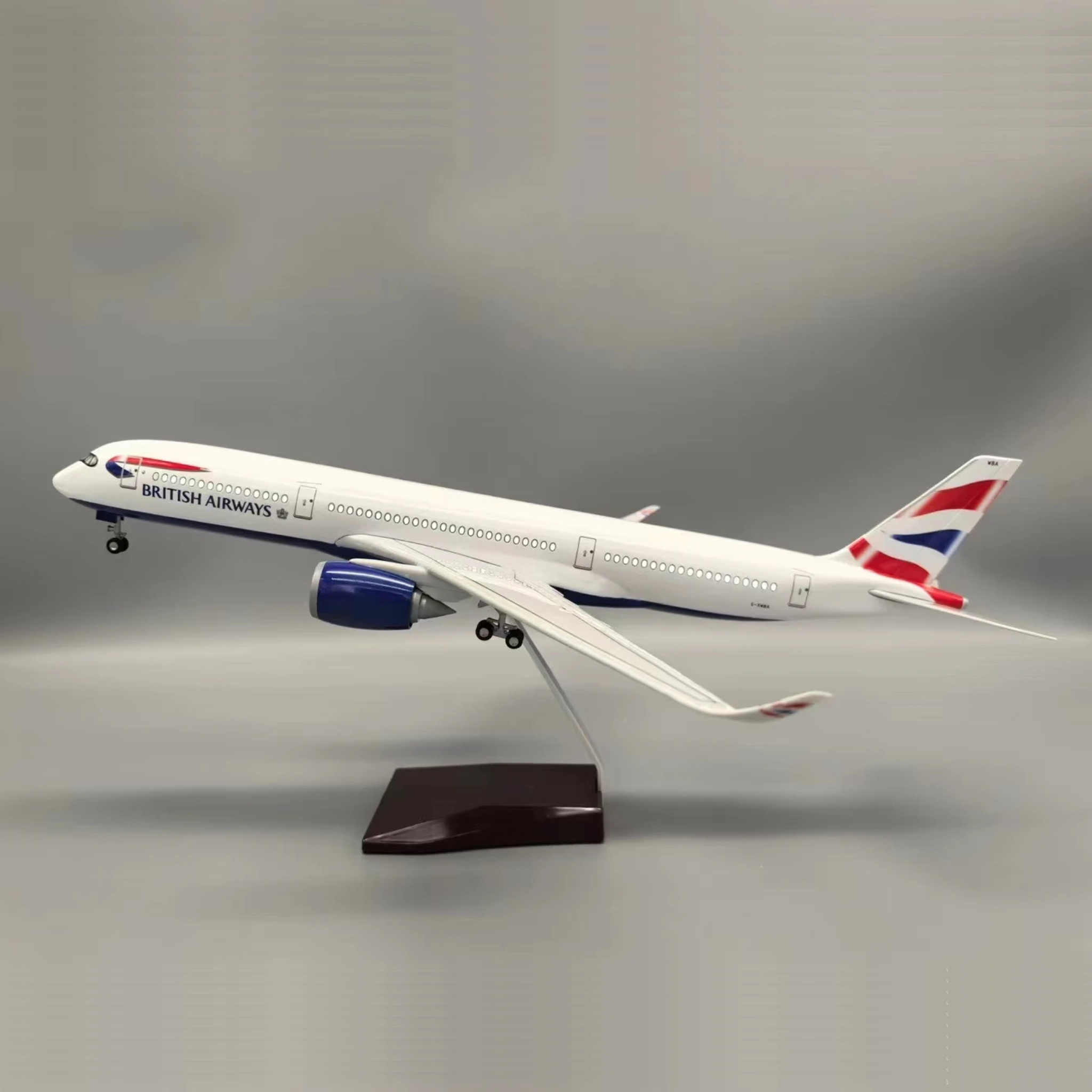 British Airways Airbus A350-1000 1:142 Scale Model Aircraft – LED Cabin & Cockpit Lighting – Collectible Display Plane