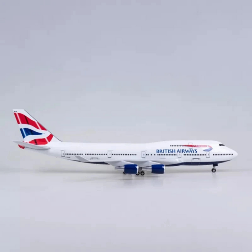 British Airways Boeing 747-400 1:130 Scale Model Aircraft – LED Cabin & Cockpit Lighting – Collectible Display Plane