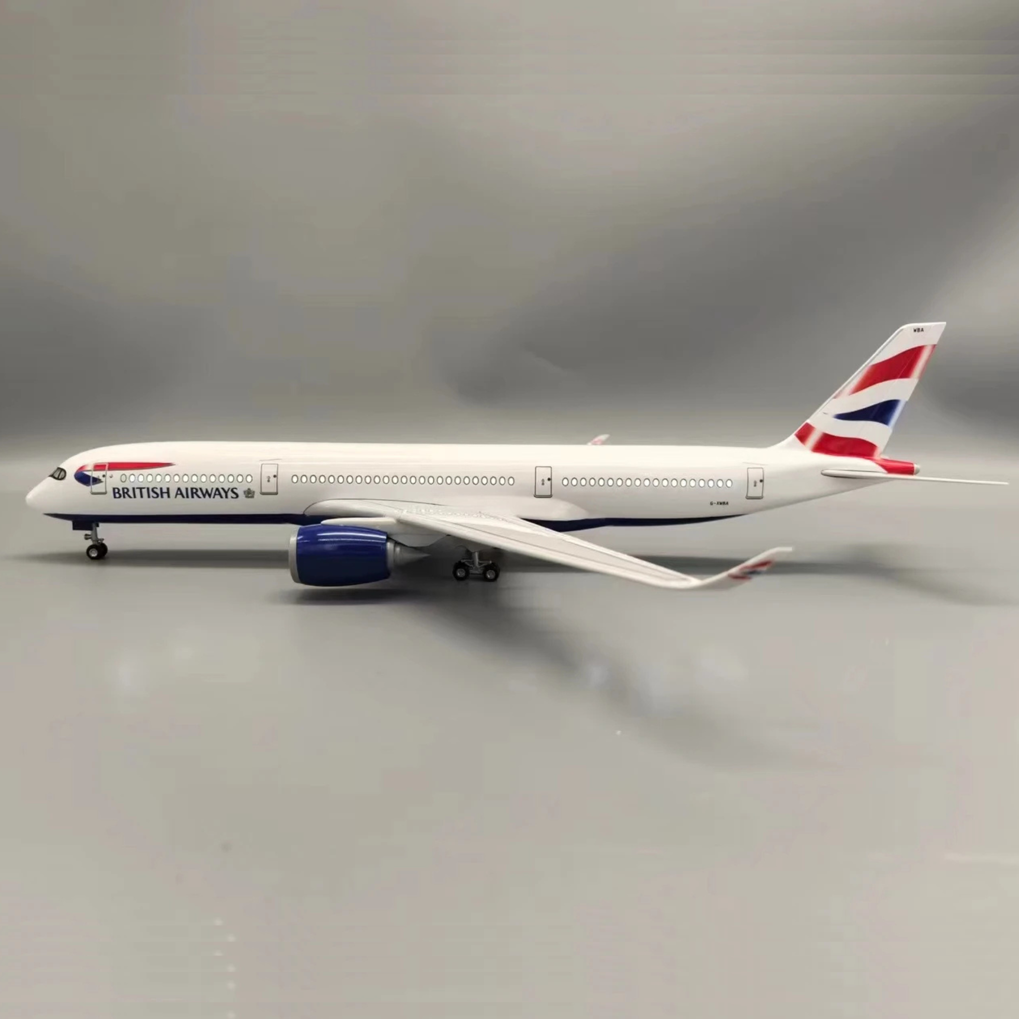 British Airways Airbus A350-1000 1:142 Scale Model Aircraft – LED Cabin & Cockpit Lighting – Collectible Display Plane