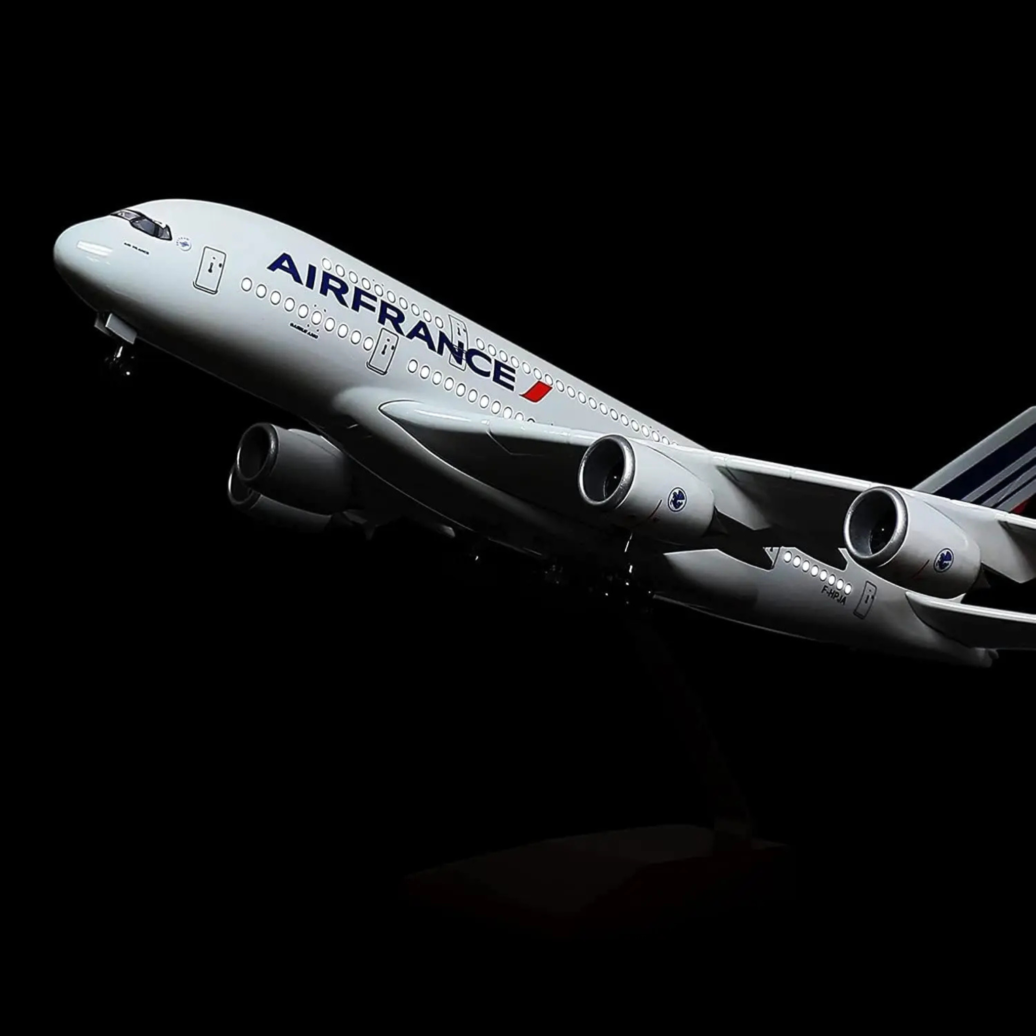 Air France Airbus A380-800 1:160 Scale Model Aircraft – LED Cabin & Cockpit Lighting – Collectible Display Plane