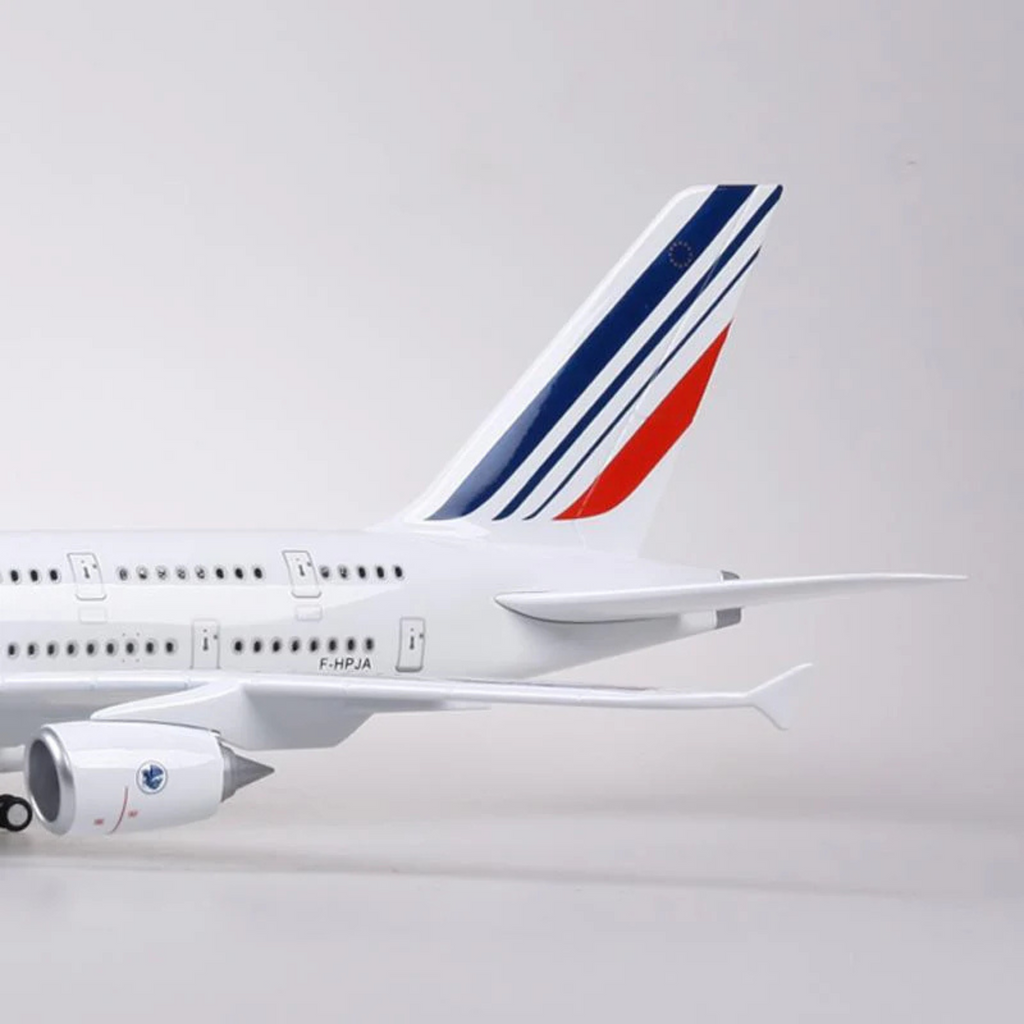 Air France Airbus A380-800 1:160 Scale Model Aircraft – LED Cabin & Cockpit Lighting – Collectible Display Plane