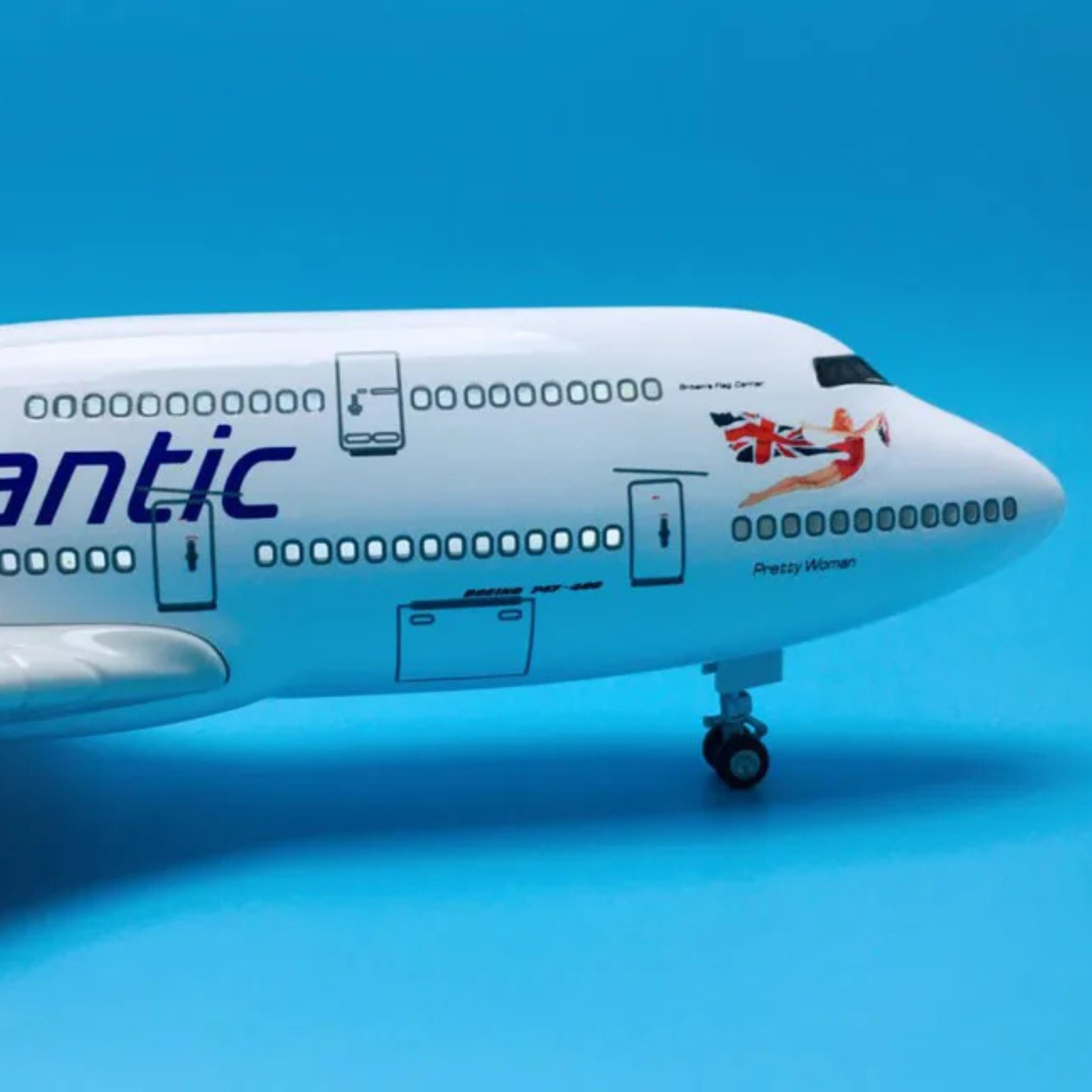 Virgin Atlantic Boeing 747-400 1:130 Scale Model Aircraft – LED Cabin & Cockpit Lighting – Collectible Display Plane