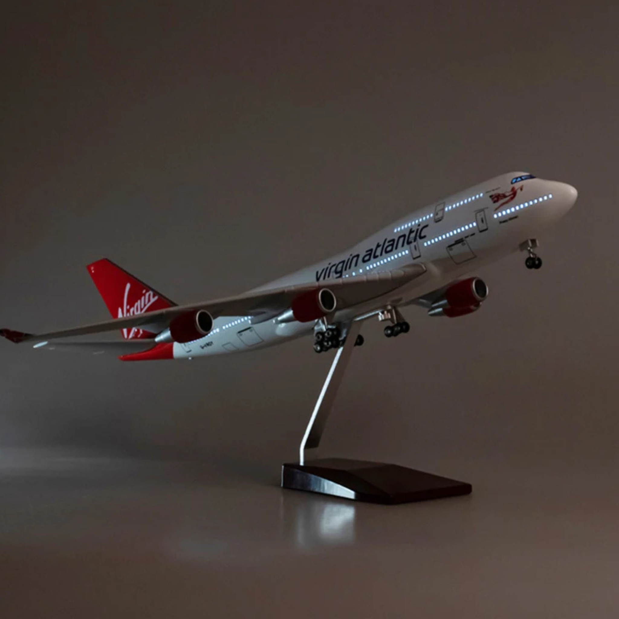 Virgin Atlantic Boeing 747-400 1:130 Scale Model Aircraft – LED Cabin & Cockpit Lighting – Collectible Display Plane