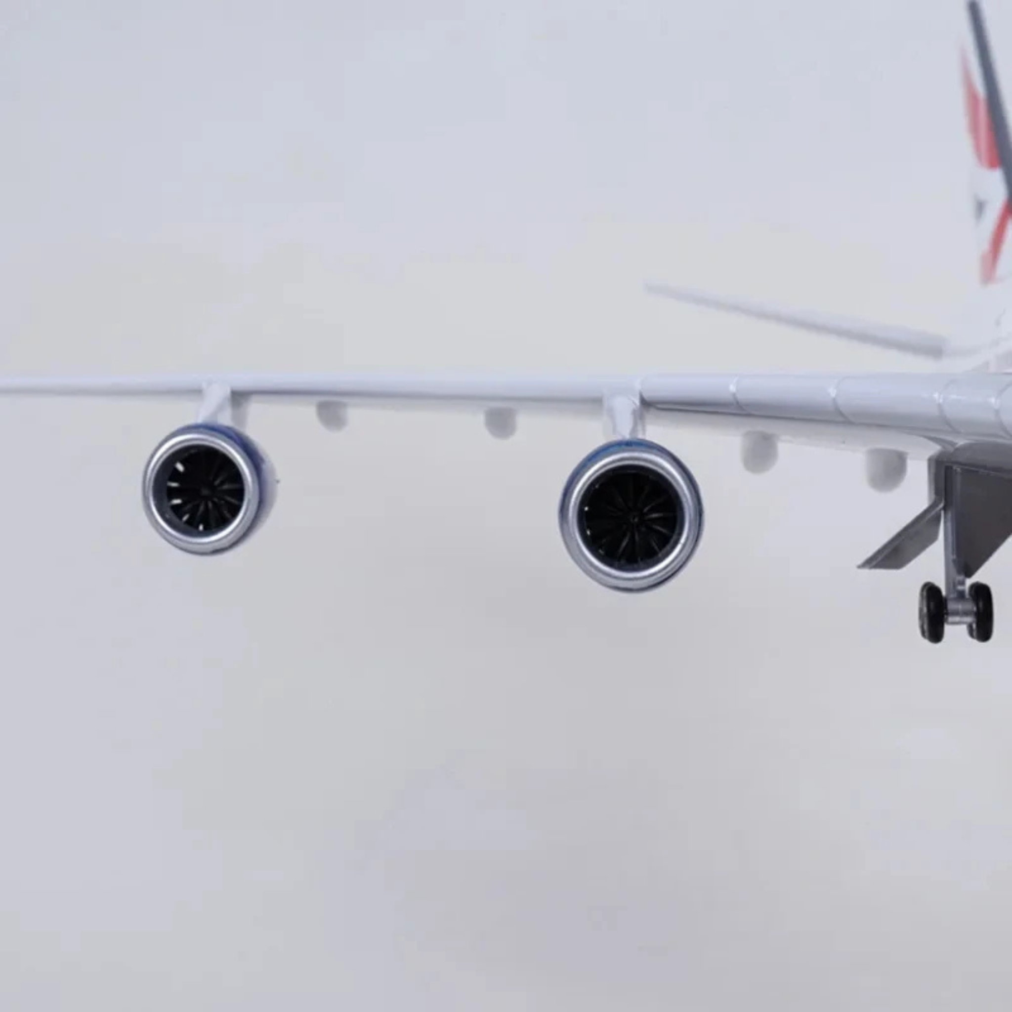British Airways Boeing 747-400 1:130 Scale Model Aircraft – LED Cabin & Cockpit Lighting – Collectible Display Plane