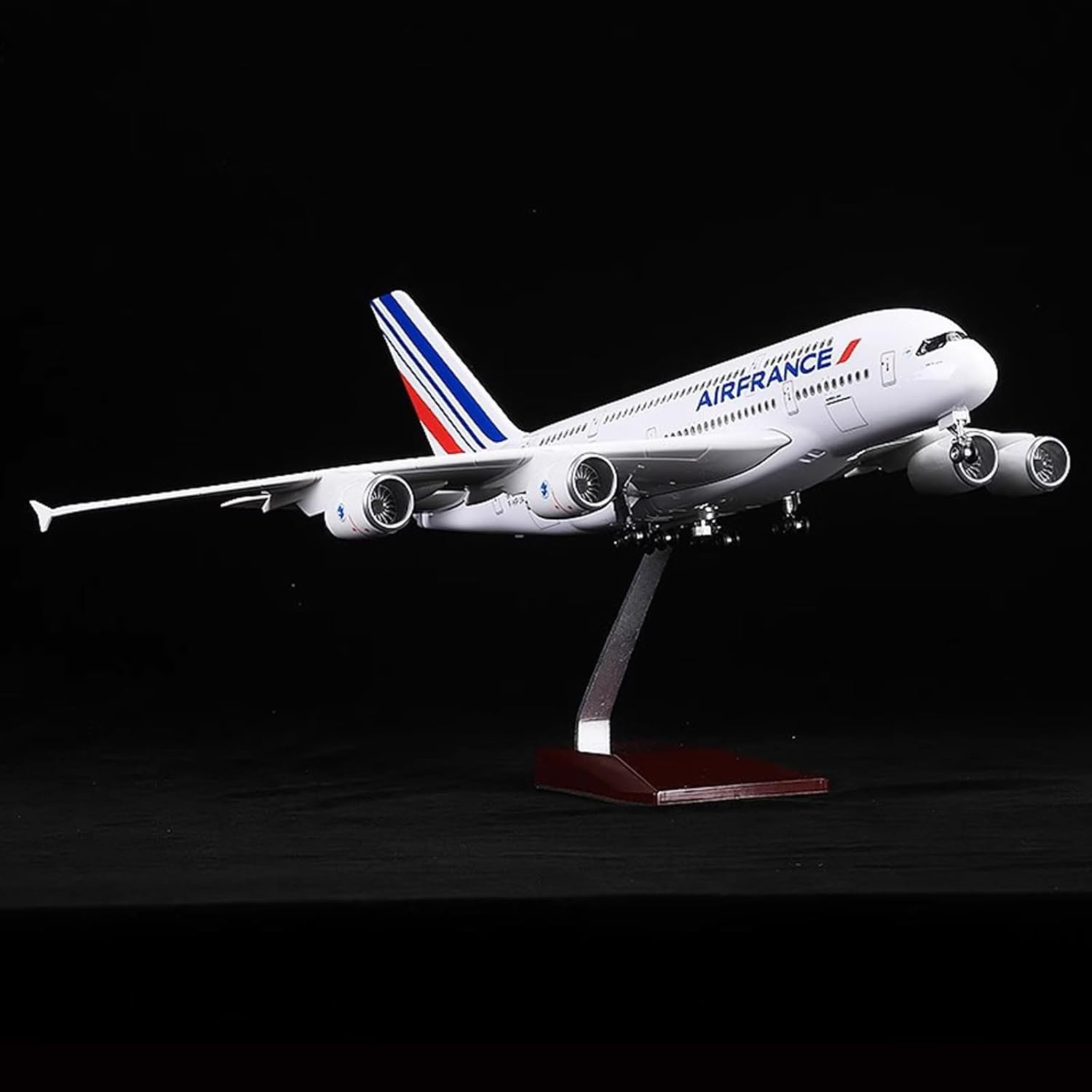 Air France Airbus A380-800 1:160 Scale Model Aircraft – LED Cabin & Cockpit Lighting – Collectible Display Plane