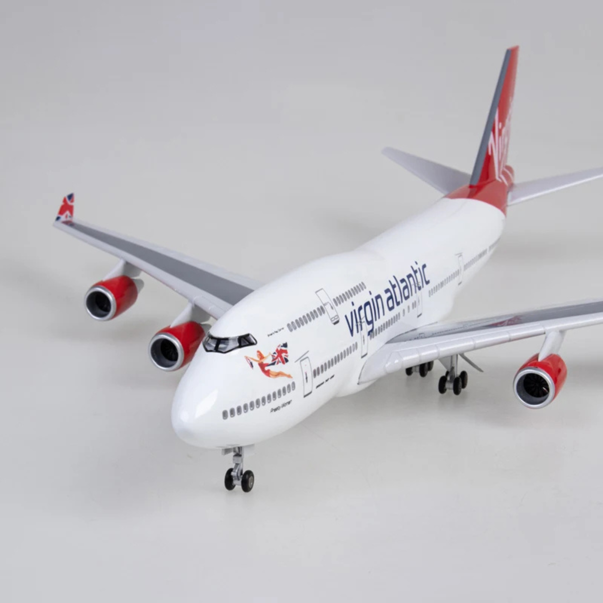 Virgin Atlantic Boeing 747-400 1:130 Scale Model Aircraft – LED Cabin & Cockpit Lighting – Collectible Display Plane