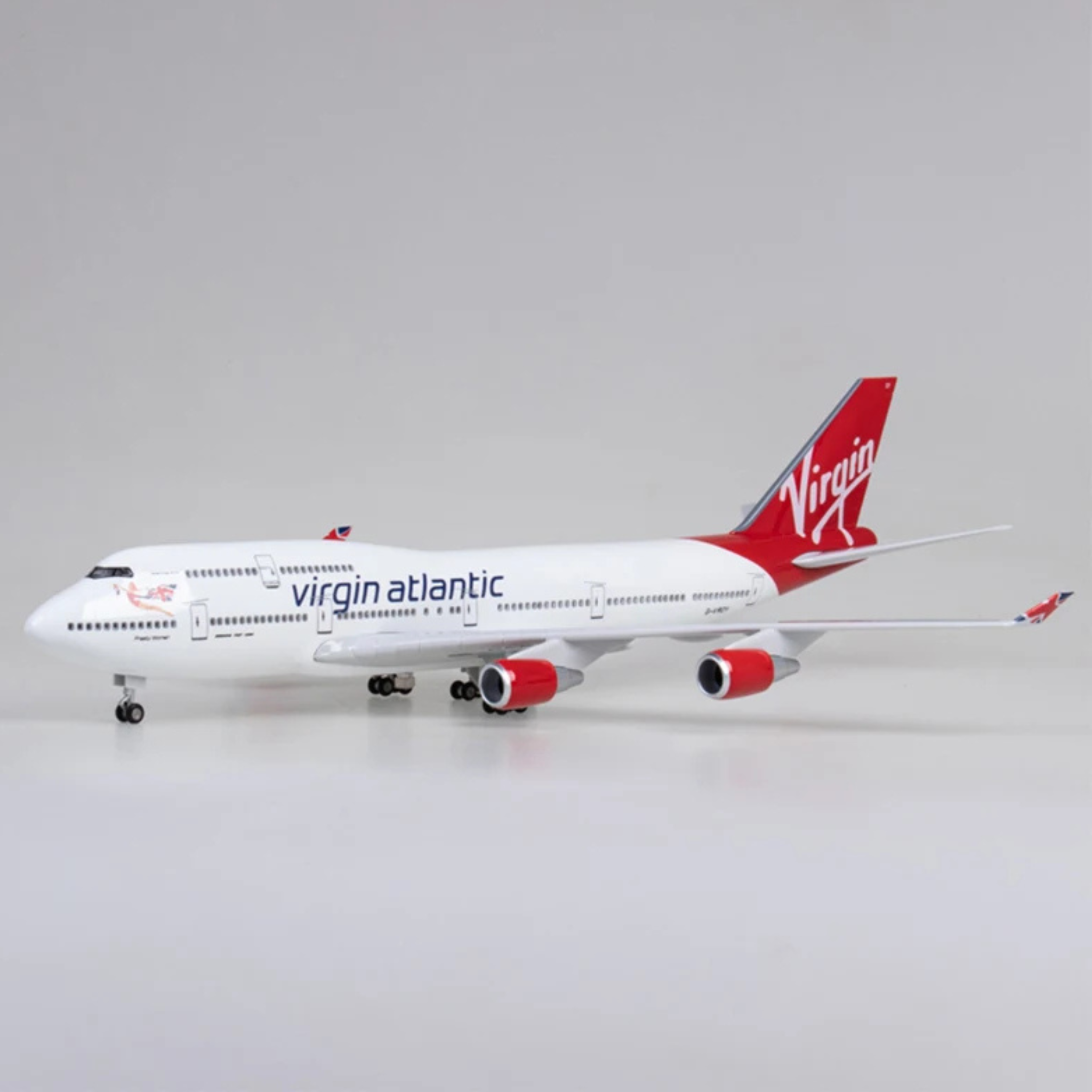 Virgin Atlantic Boeing 747-400 1:130 Scale Model Aircraft – LED Cabin & Cockpit Lighting – Collectible Display Plane