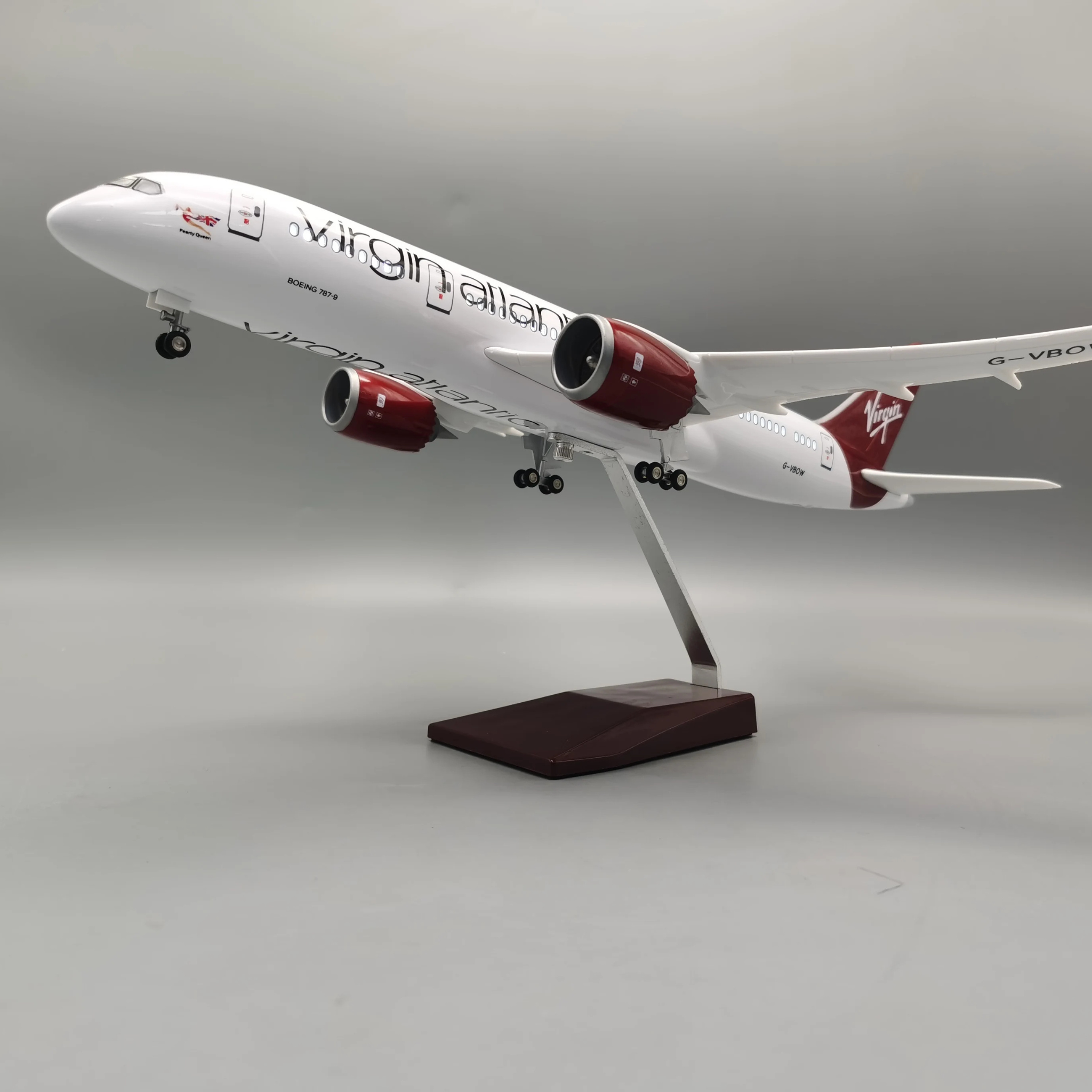 Virgin Atlantic Boeing 787-9 1:150 Scale Model Aircraft – LED Cabin & Cockpit Lighting – Collectible Display Plane